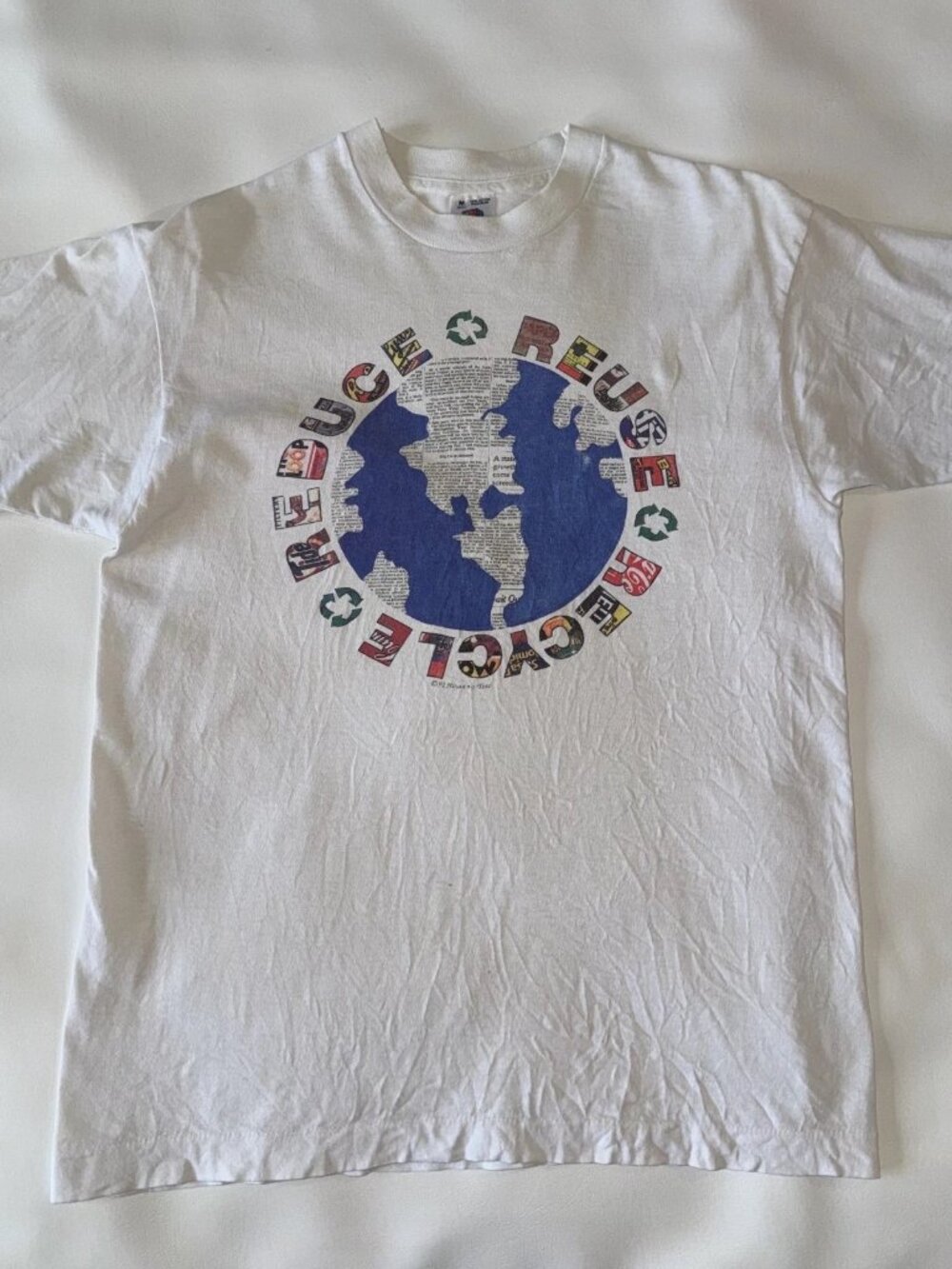 VTG Reduce Reuse Recycle T Shirt Sz Medium Brand Logo Spellout Globe Graphic 90s